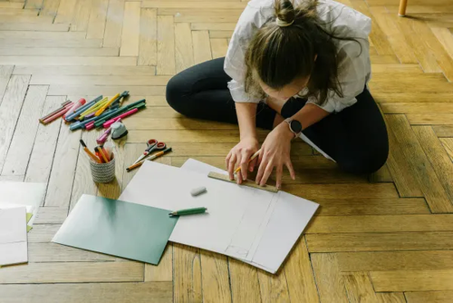 What Is Herringbone Hardwood Flooring?