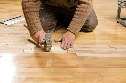 Can hardwood floors be installed over concrete?